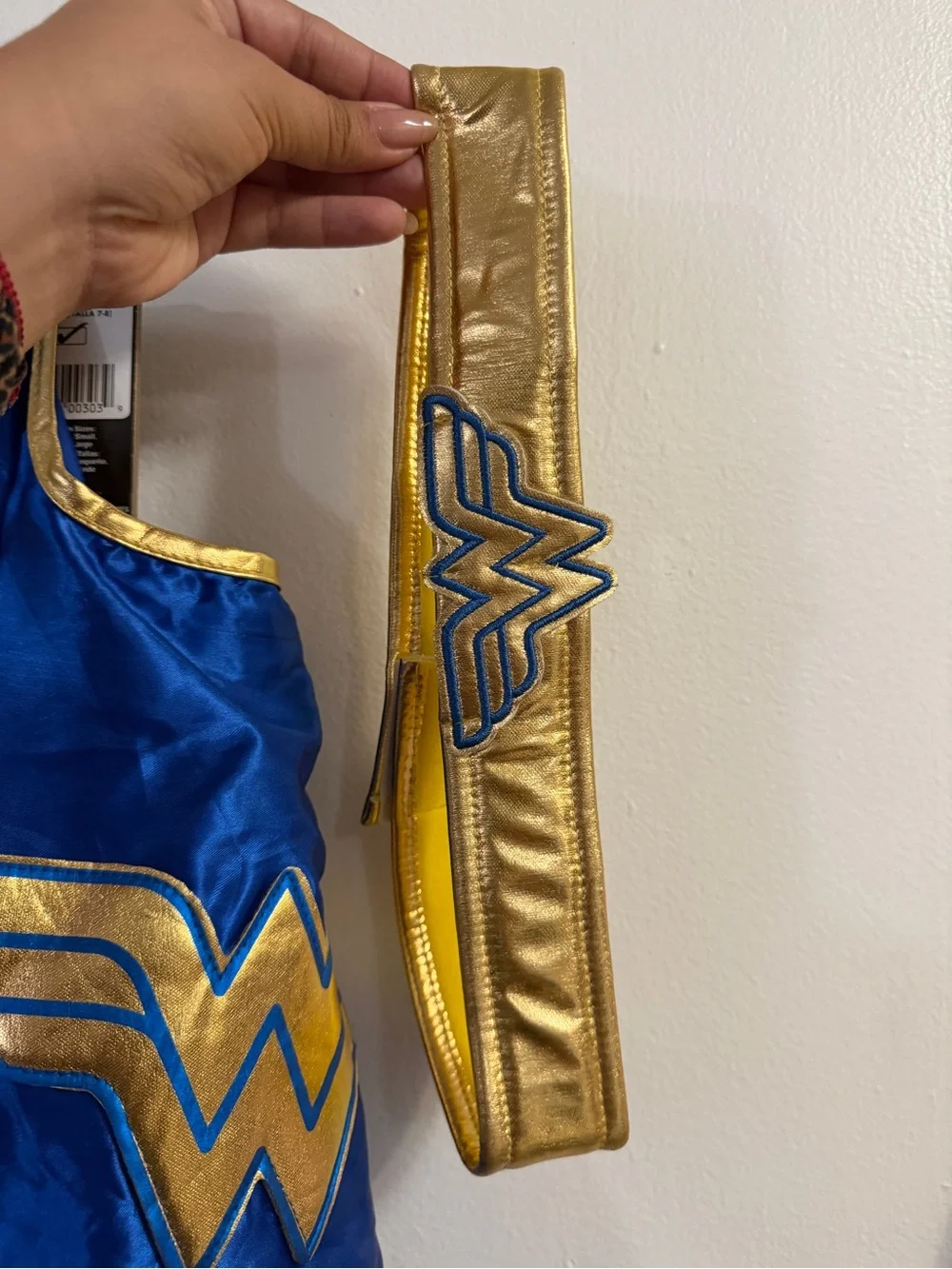Girl's Licensed Costumes Wonder Woman size M(7-8)